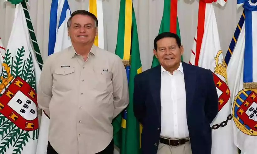 Mourão diz que Bolsonaro é vítima de perseguição política